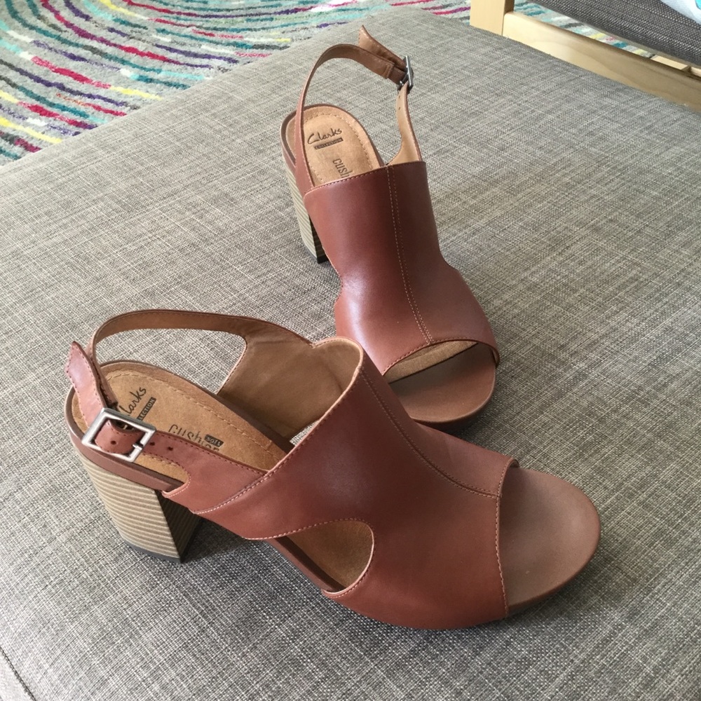 [CLARKS collection] leather open toe sandals
